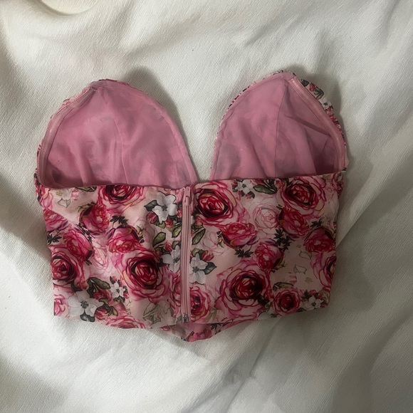 Revolve MORE TO COME Sienna Floral Ruched Top Size S - Picture 4 of 4